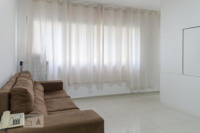 Apartamento, 1 quarto, 45 m² - Foto 1