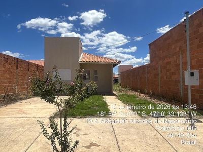 Casa, 2 quartos, 200 m² - Foto 1