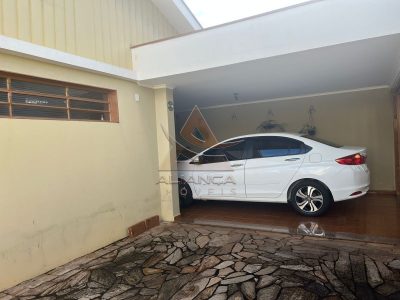 Casa, 3 quartos, 228 m² - Foto 1