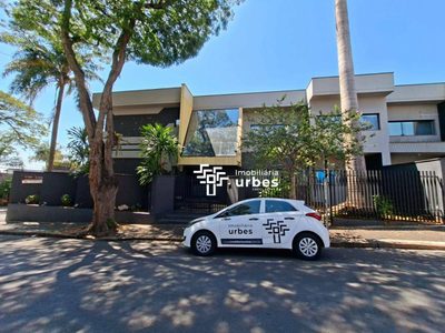 Casa, 328 m² - Foto 1