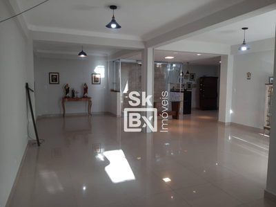 Casa, 3 quartos, 240 m² - Foto 3