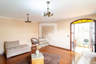 Casa, 7 quartos, 256 m² - Foto 1