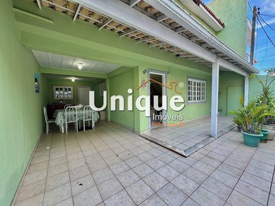 Casa, 3 quartos, 230 m² - Foto 2