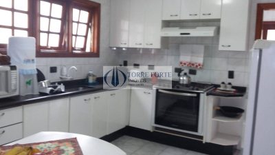 Casa, 3 quartos, 220 m² - Foto 1