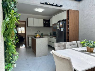 Casa, 3 quartos, 134 m² - Foto 1