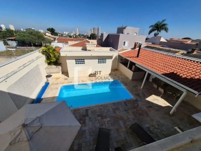 Sobrado, 3 quartos, 293 m² - Foto 1