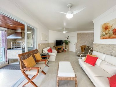 Apartamento, 3 quartos, 145 m² - Foto 2