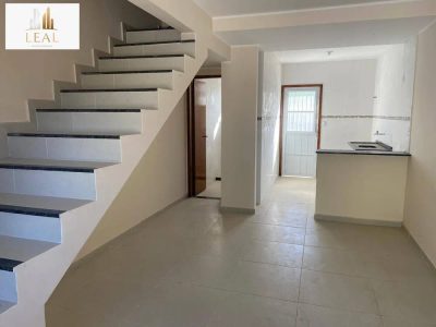 Casa, 2 quartos, 72 m² - Foto 2