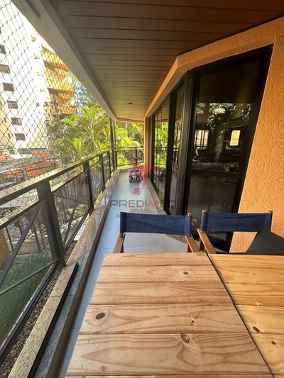 Apartamento, 3 quartos, 202 m² - Foto 1