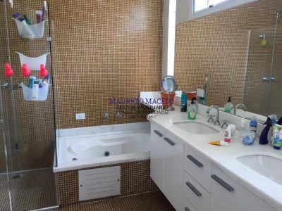 Casa, 4 quartos, 278 m² - Foto 2