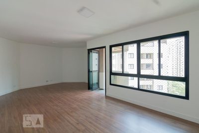 Apartamento, 3 quartos, 135 m² - Foto 1