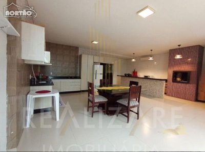 Casa, 2 quartos, 170 m² - Foto 2