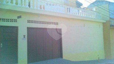 Sobrado, 3 quartos, 148 m² - Foto 2