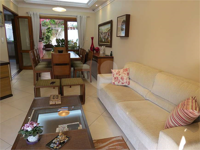 Sobrado, 4 quartos, 177 m² - Foto 1