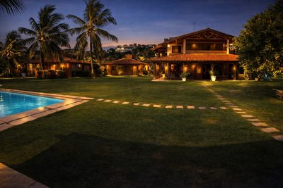 Casa, 8 quartos, 36 m² - Foto 1