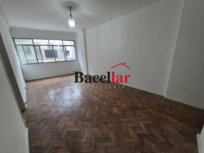 Apartamento, 3 quartos, 100 m² - Foto 4