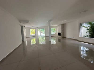 Casa, 4 quartos, 430 m² - Foto 2