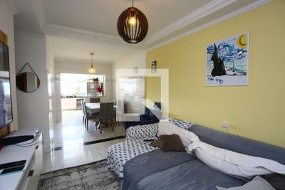 Casa, 3 quartos, 163 m² - Foto 2