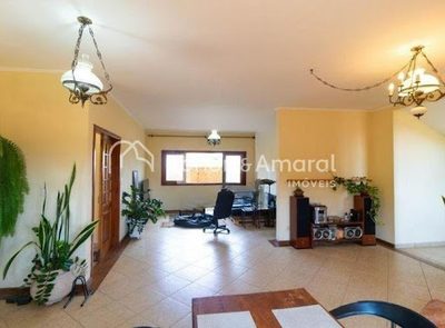 Casa, 3 quartos, 313 m² - Foto 3