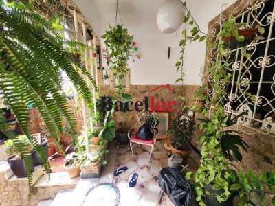 Apartamento, 3 quartos, 100 m² - Foto 1