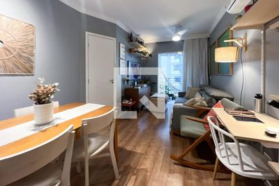 Apartamento, 2 quartos, 70 m² - Foto 2