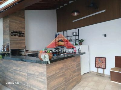 Casa, 3 quartos, 70 m² - Foto 2