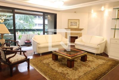 Apartamento, 3 quartos, 155 m² - Foto 2