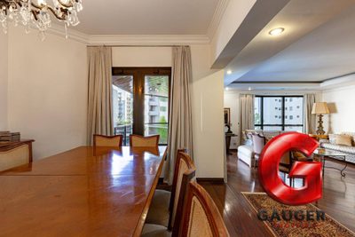 Apartamento, 3 quartos, 190 m² - Foto 3