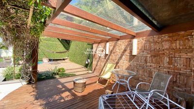 Casa, 3 quartos, 218 m² - Foto 2