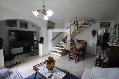 Casa, 3 quartos, 310 m² - Foto 4