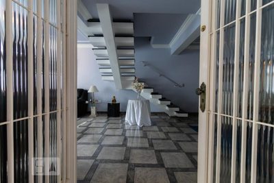 Casa, 3 quartos, 357 m² - Foto 2