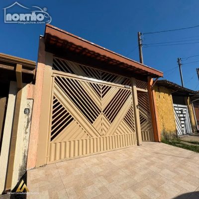 Casa, 4 quartos, 250 m² - Foto 2