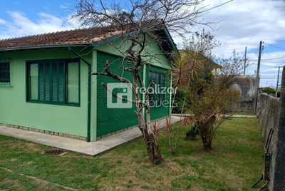 Casa, 4 quartos, 175 m² - Foto 1