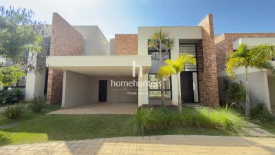 Casa, 3 quartos, 220 m² - Foto 1