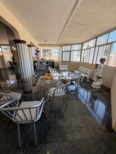 Cobertura, 5 quartos, 246 m² - Foto 4