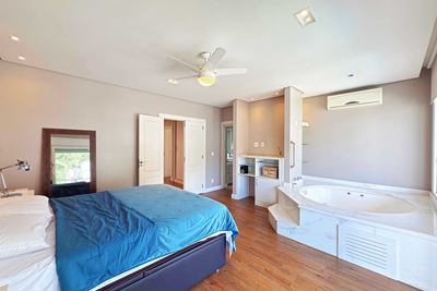 Casa, 3 quartos, 243 m² - Foto 3