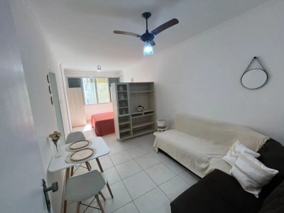 Apartamento, 1 quarto, 30 m² - Foto 2