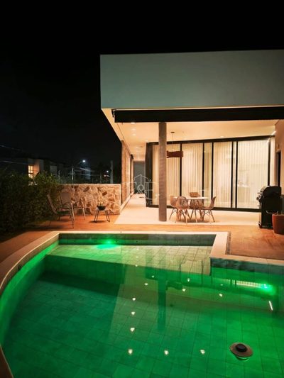Casa de Condomínio, 4 quartos - Foto 1