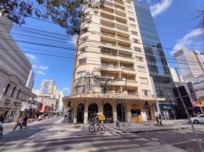 Apartamento, 3 quartos, 183 m² - Foto 2