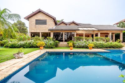 Casa, 4 quartos, 681 m² - Foto 1