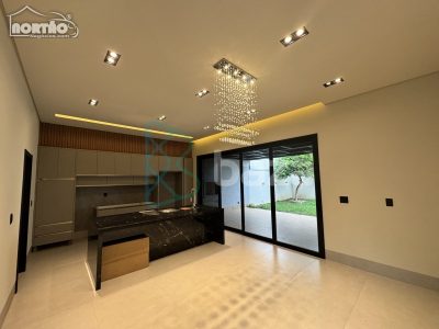Casa, 4 quartos, 175 m² - Foto 1