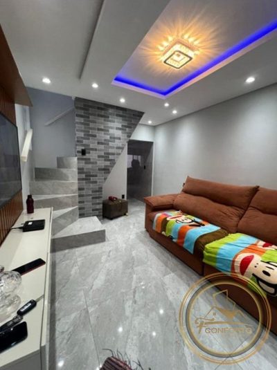 Sobrado, 3 quartos, 220 m² - Foto 1