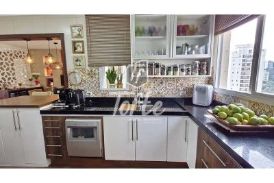 Apartamento, 3 quartos, 146 m² - Foto 2