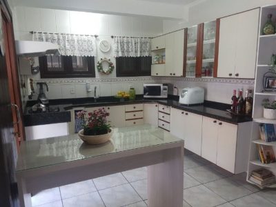 Casa, 4 quartos, 194 m² - Foto 3