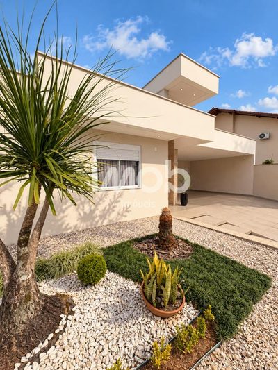 Casa, 3 quartos, 207 m² - Foto 3