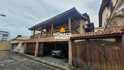 Casa, 3 quartos, 250 m² - Foto 1