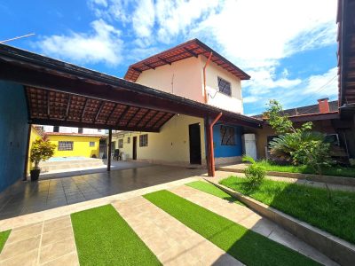 Casa, 5 quartos, 210 m² - Foto 1