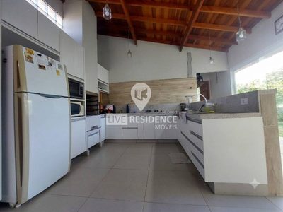 Casa, 3 quartos, 218 m² - Foto 4
