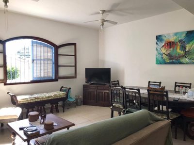 Casa, 4 quartos, 198 m² - Foto 1