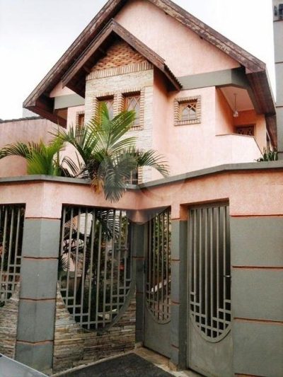 Sobrado, 3 quartos, 370 m² - Foto 1